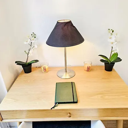 Spacious 2 Bedrooms In Center 1 Min Walk To Tram * Luxemburg