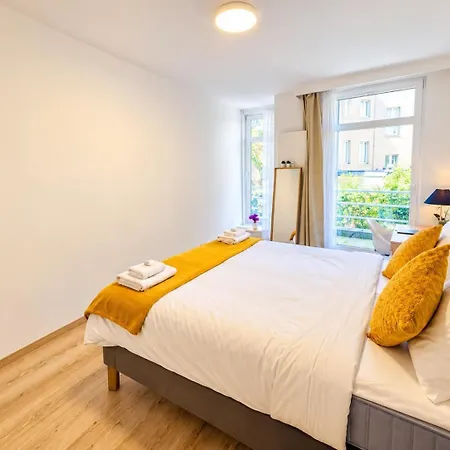 Spacious 2 Bedrooms In Center 1 Min Walk To Tram * Luxemburg